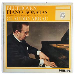 Piano Sonatas (C Sharp Minor Op. 27 No. 2 "Moonlight" ∙ A Flat Major Op. 26 ∙ E Flat Major Op. 27 No. 1) · Ludwig van Beethoven