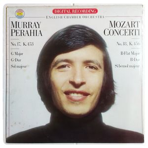 Mozart Concerti No. 17, K. 453 ∙ No. 18,  K. 456 · Wolfgang Amadeus Mozart