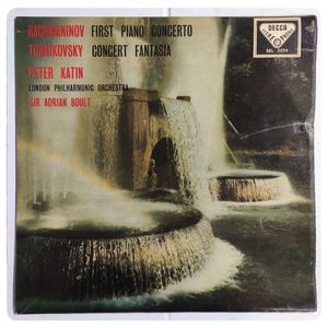 First Piano Concerto / Concert Fantasia · Sergei Rachmaninoff