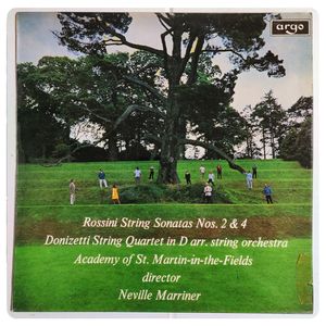 String Sonatas Nos. 2 & 4 / String Quartet In D Arr. String Orchestra · Gioacchino Rossini