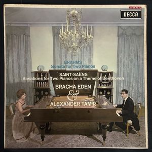 Sonata For Two Pianos / Variations For Two Pianos On A Theme Of Beethoven · Johannes Brahms