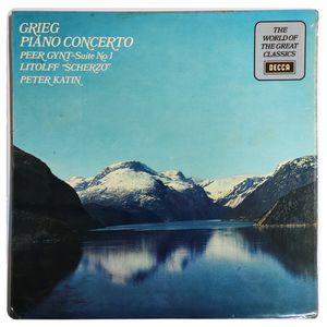 Grieg: Piano Concerto & Peer Gynt - Suite No. 1 / Litolff: Scherzo · Edvard Grieg
