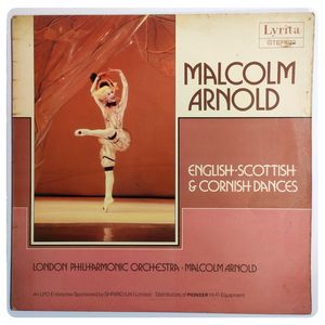 English ∙ Scottish & Cornish Dances · Malcolm Arnold