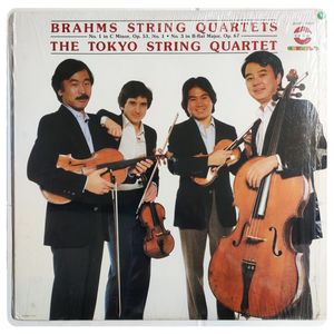 String Quartets: No. 1 In C Minor, Op. 51, No. 1 / No. 3 In B-flat Major, Op. 67 · Johannes Brahms