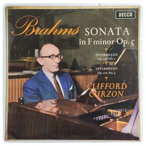 Sonata In F Minor Op. 5 / Intermezzo Op. 117 No. 1 / Intermezzo Op. 119 No.3 · Johannes Brahms