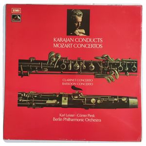 Karajan Conducts Mozart Concertos - Clarinet Concerto / Bassoon Concerto · Wolfgang Amadeus Mozart